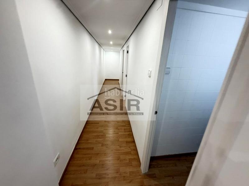 Foto 31a66abf-b866-4ec4-998c-c784c3bf3134. Rent flat in Centre Alzira