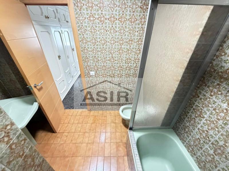 Foto 5406d580-351d-4dcd-a6b1-d211a3e50baa. Affitto appartamento in Centre Alzira