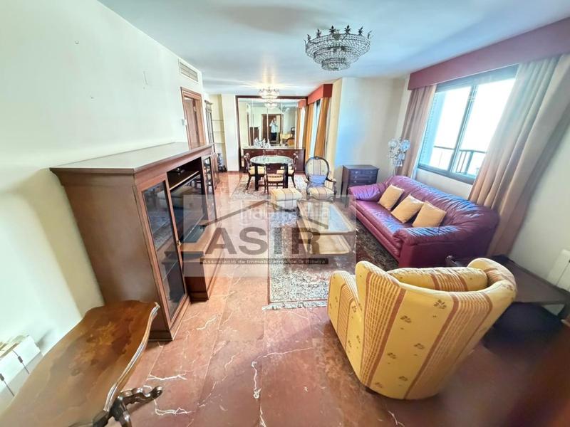 Foto 0517d4ab-be81-464c-bd91-3a793701ea1d. Attico con parcheggio in Centre Alzira