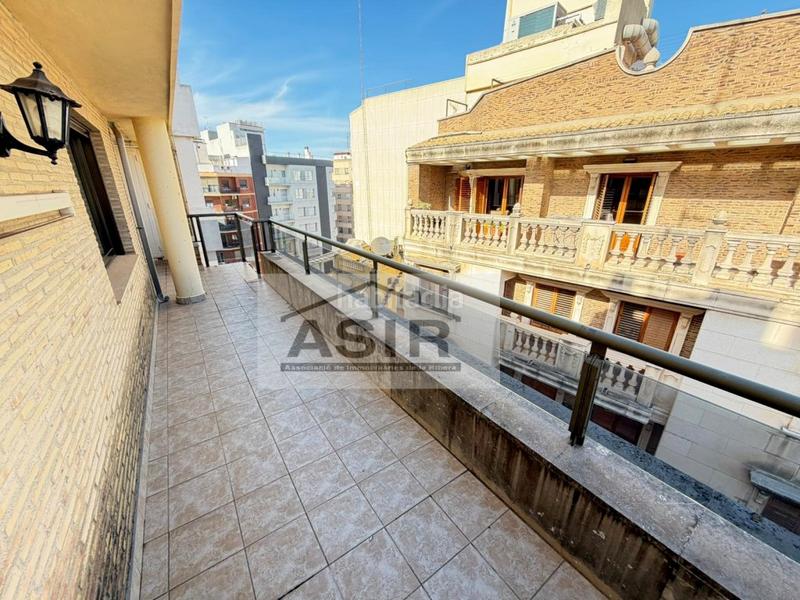 Foto 15f12111-9e37-446d-8367-3fd3bab777be. Attico con parcheggio in Centre Alzira