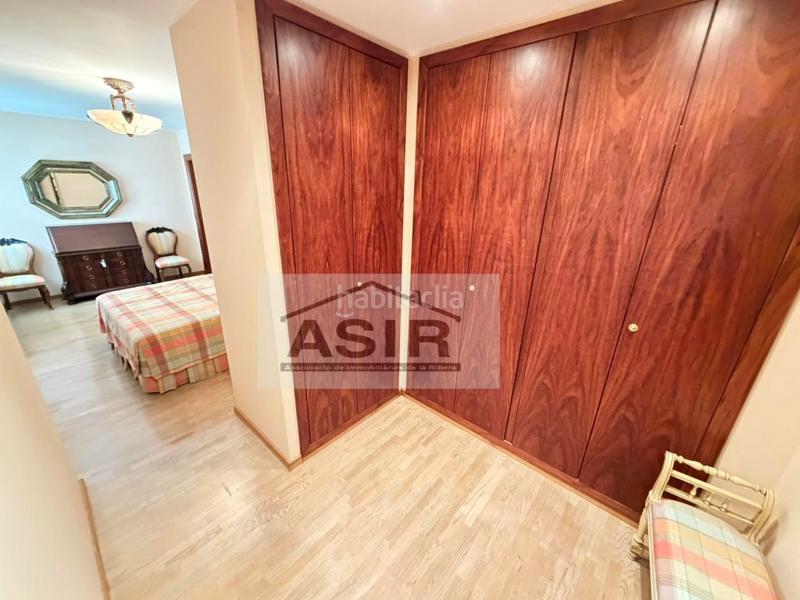 Foto 64c53fa4-fd9a-4379-af68-85b5893d01b2. Attico con parcheggio in Centre Alzira