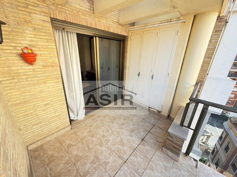 Foto 95aa66b6-322d-4312-b981-c706a248fb09. Attico con parcheggio in Centre Alzira