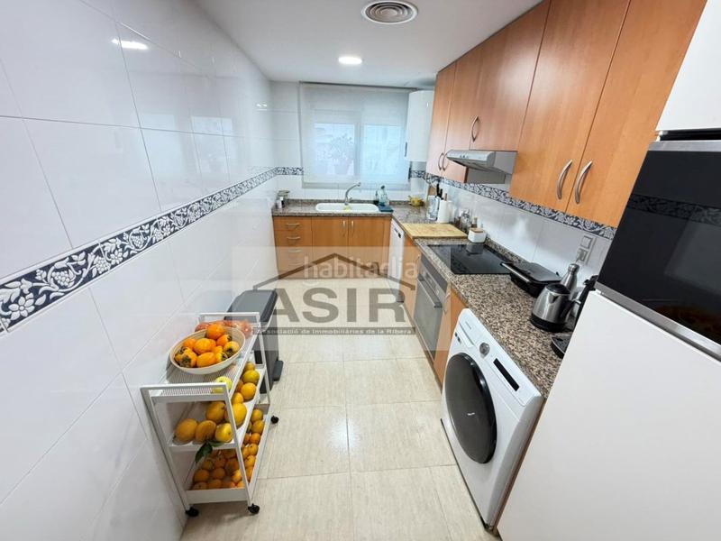 Foto 2f33aabb-3736-4e88-b59b-b549d1ec30cc. Casa  3 habitaciones venta en Llaurí