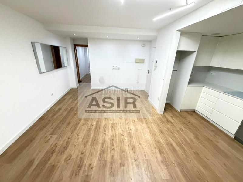 Foto f51c657a-7ae0-4b6f-92aa-4b0a9b3c3a1d. Alquiler piso  3 habitaciones alquiler en Pere Crespí Alzira