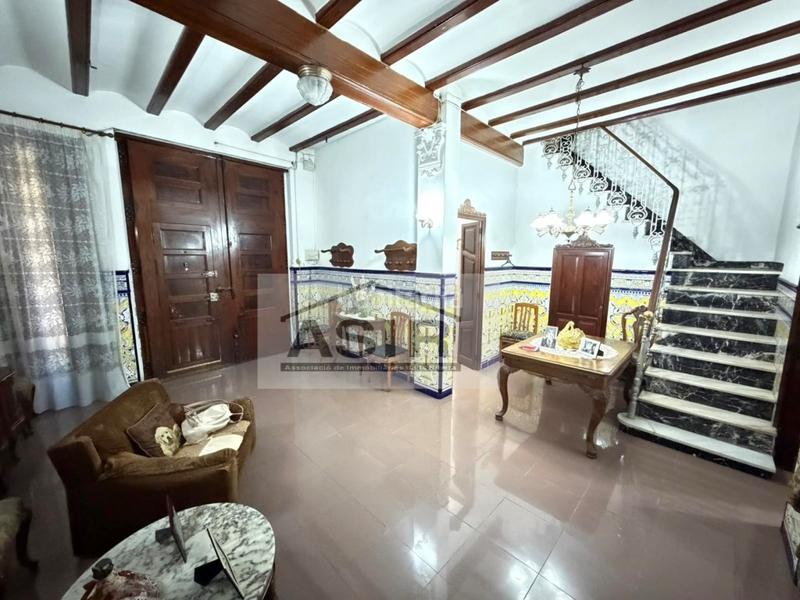 Foto 4c68a8db-84db-4ea0-be3a-1d4f916e4d4c. House in Centre Alzira