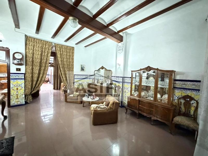 Foto 5b6051f1-724f-4803-8241-122e817fd61f. House in Centre Alzira