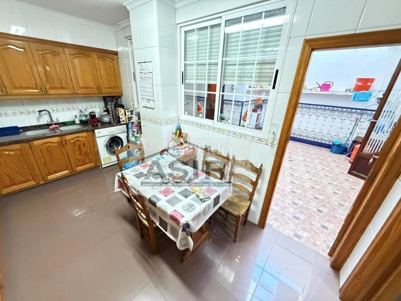 Foto 665b6b57-f4a8-4caf-9832-70ecc2e22051. House in Centre Alzira