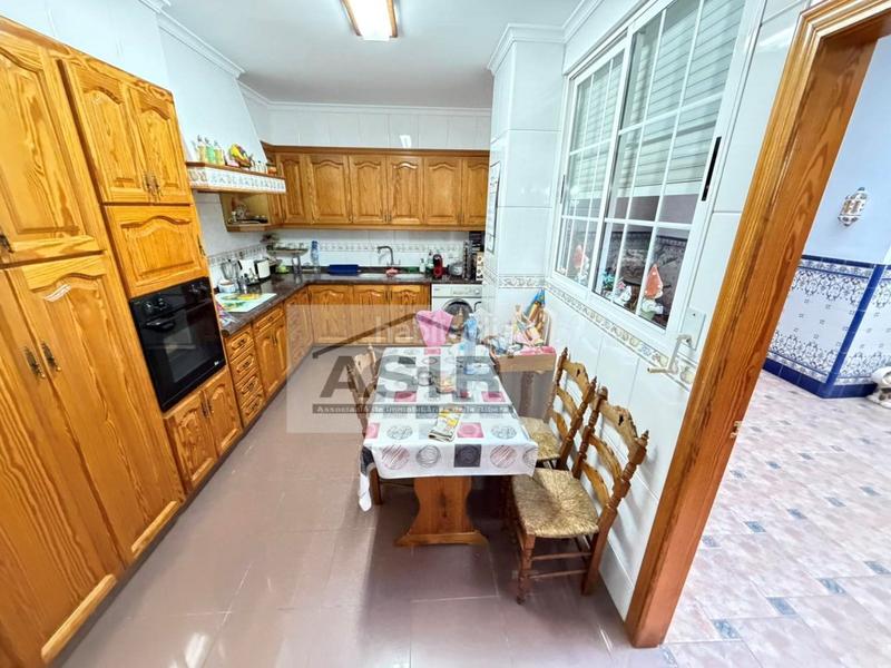 Foto 6879c46b-1fb5-4938-b175-d6b403c52b7d. House in Centre Alzira