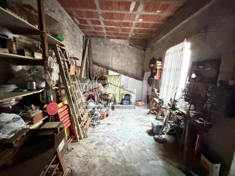 Foto b84fc969-1980-44fc-94a9-e042252f249a. House in Centre Alzira