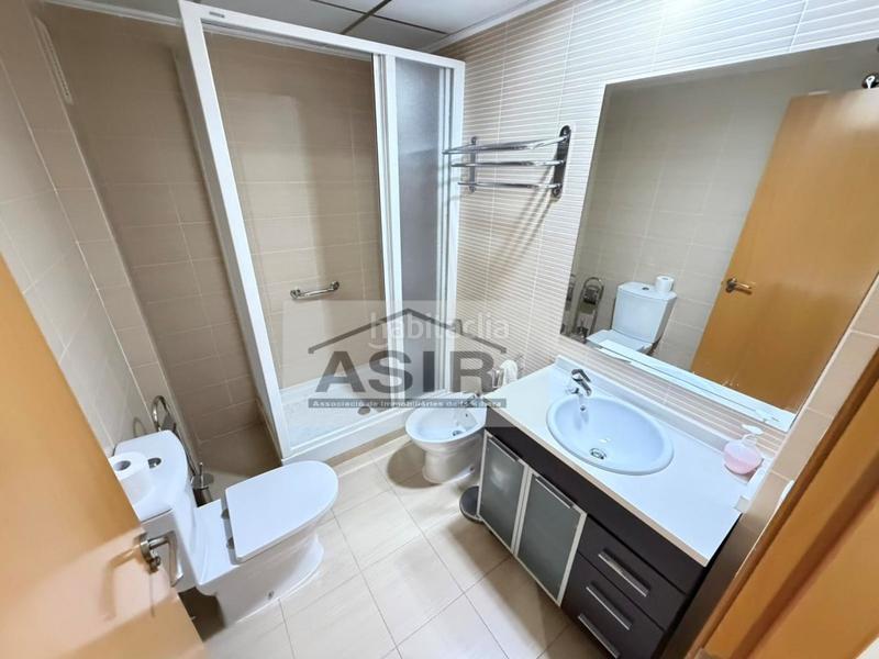 Foto a86517ea-d99e-4ce4-b1cd-d416f7b1bed6. Lloguer pis a Sants Patrons Alzira