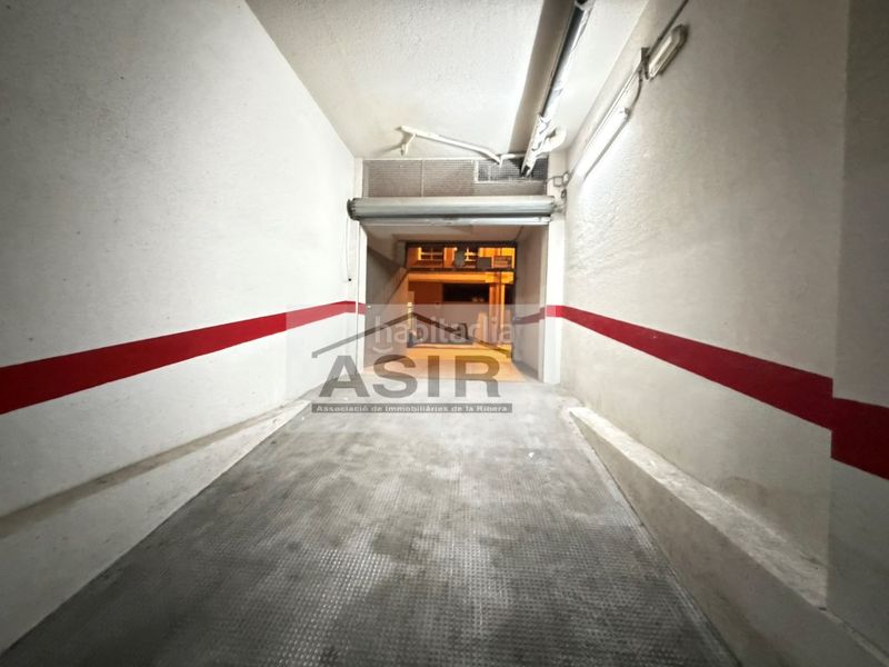 Foto 926e91cb-8179-40e0-b666-26a1d51ccd15. Aparcament cotxe a Alquenència - Venècia Alzira