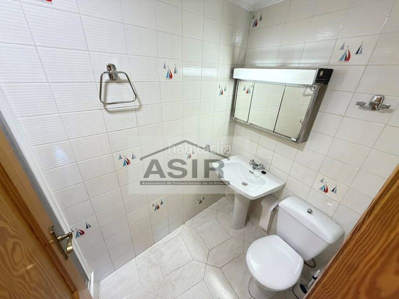 Foto 0b271265-6005-41ac-bd25-71916741c5e3. Casa amb aparcament a Pere Crespí Alzira