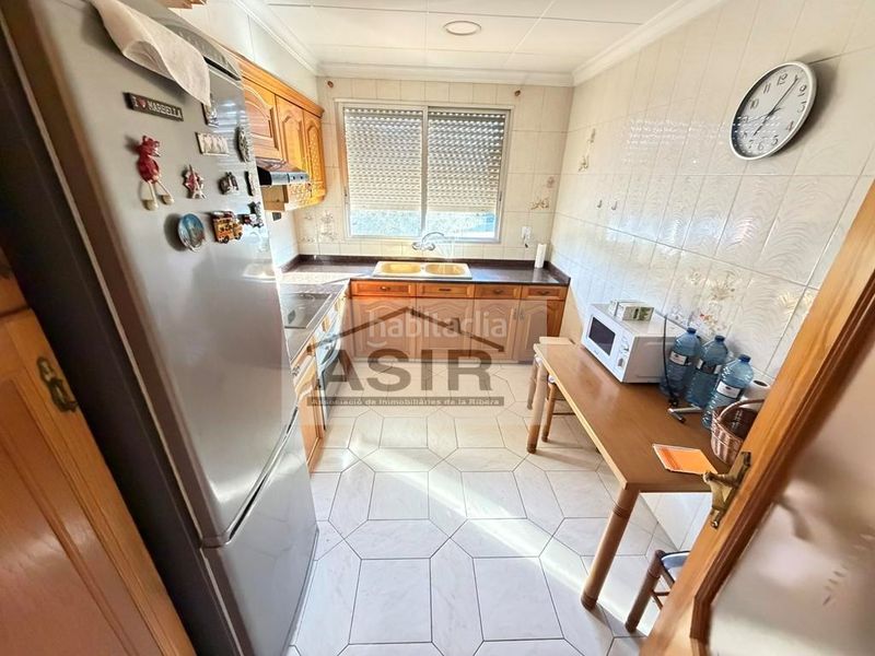 Foto 5e7f4d60-6fdd-4068-ab39-8b1b387ac5ba. Casa amb aparcament a Pere Crespí Alzira