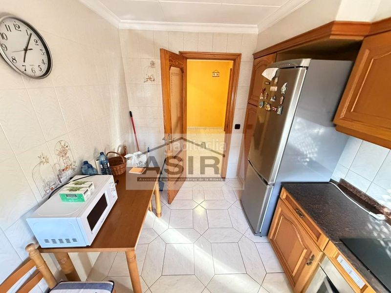 Foto fc0020c1-e9e7-490d-930b-2718da5aa626. Casa amb aparcament a Pere Crespí Alzira