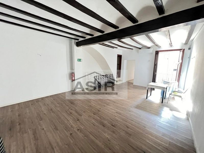 Foto 75b250ae-1f19-4b0e-a300-aed5ea86921e. Casa a Centre Alzira
