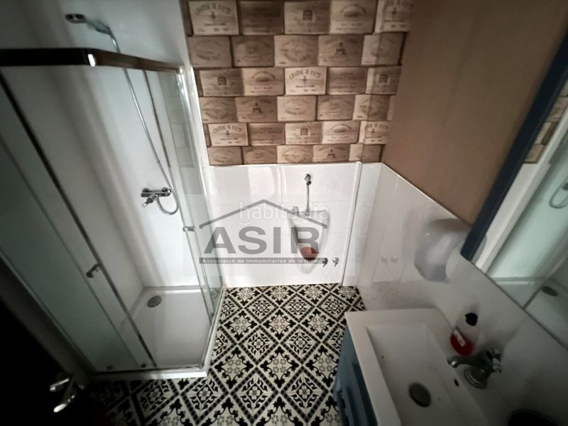 Foto d7539f8d-ef41-49ea-b768-954f0f98293f. Casa a Centre Alzira
