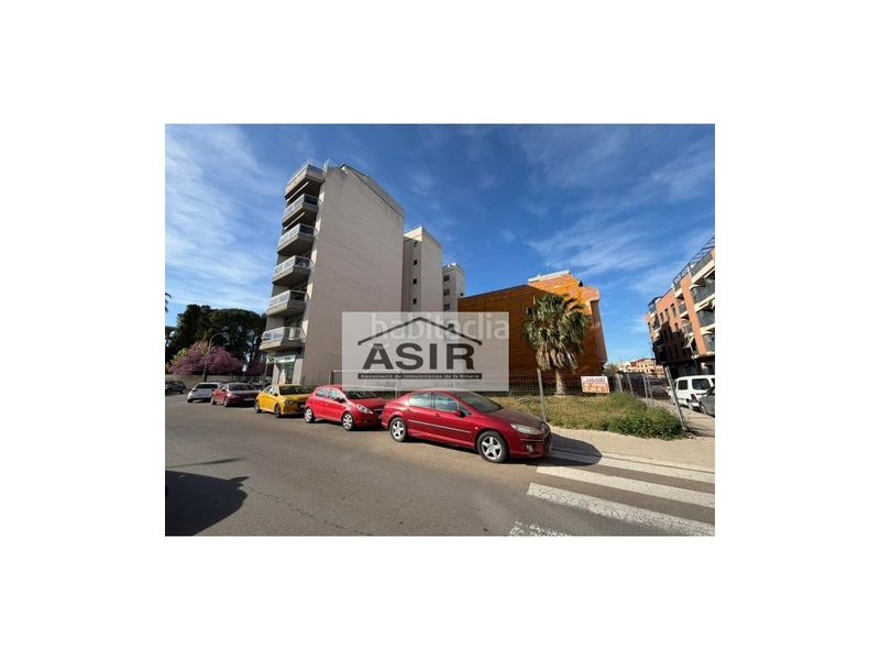 Foto 8bf17439-ce45-4d28-9ad4-9c40928bc7ee. Pis a Sants Patrons Alzira