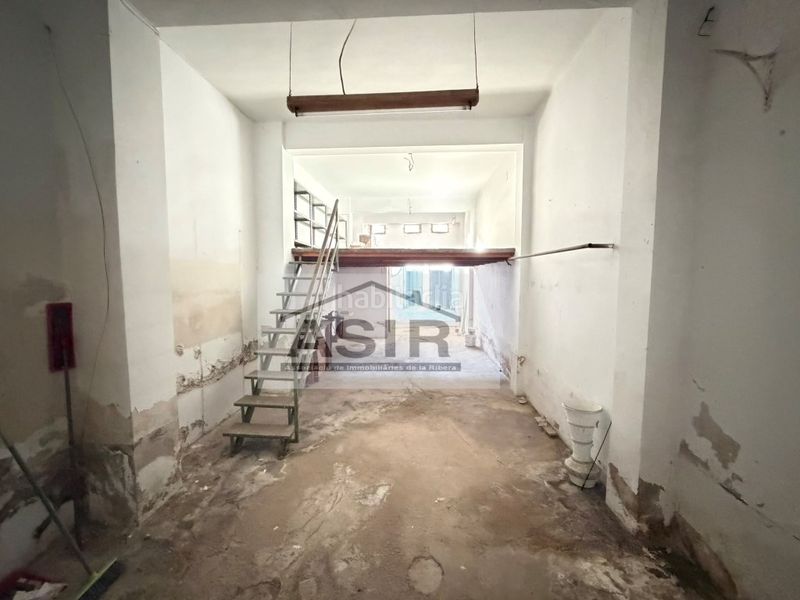 Foto 1d4e2948-3248-41c4-a1eb-7e8d5cf80c18. Local comercial  venta en Carcaixent