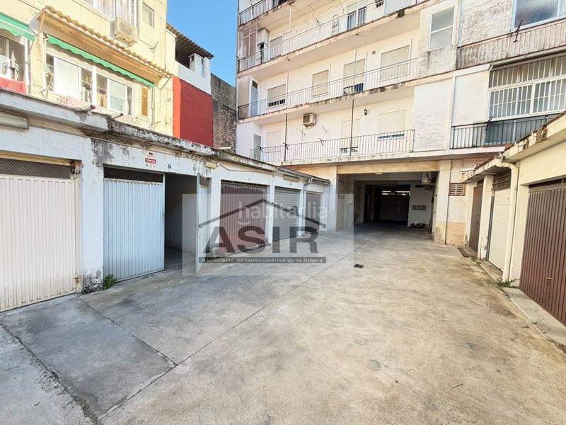 Foto 743fbd34-b261-43dc-8180-58e71ba8ac52. Local comercial  venta en Carcaixent