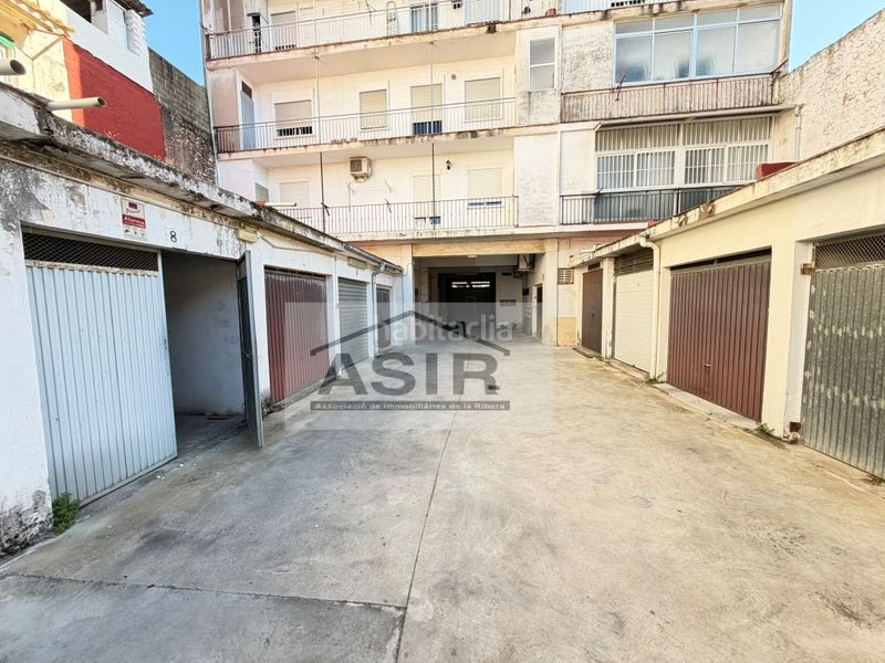 Foto 89582fd7-0273-4ed1-93cf-a96954ff9956. Local comercial  venta en Carcaixent