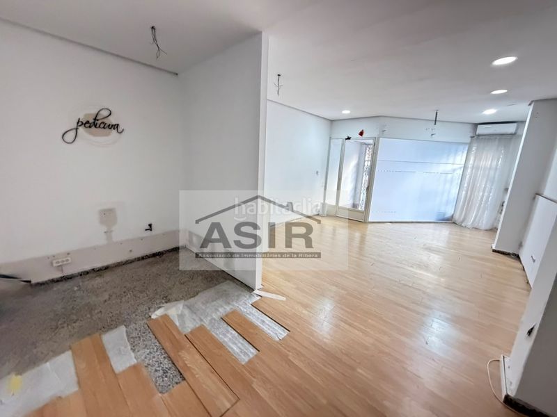 Foto 1e175834-7807-41fc-9e41-ffc606452856. Local comercial  venta en Carcaixent