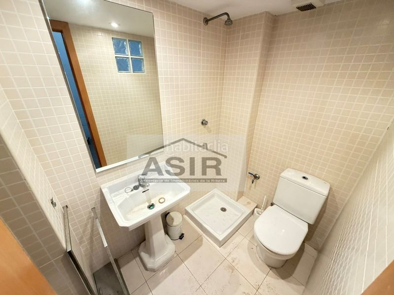 Foto 55c9ab2b-3ee8-4d0b-b167-681b16463b92. Local comercial  venta en Carcaixent