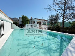 Location Chalet  Partida solana. Chalet 4 habitaciones alquiler alzira