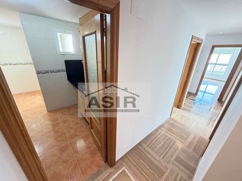 Foto 0d6caf08-7b1a-4c13-99a9-6bd17d2c6d36. Pis amb aparcament a Algemesí