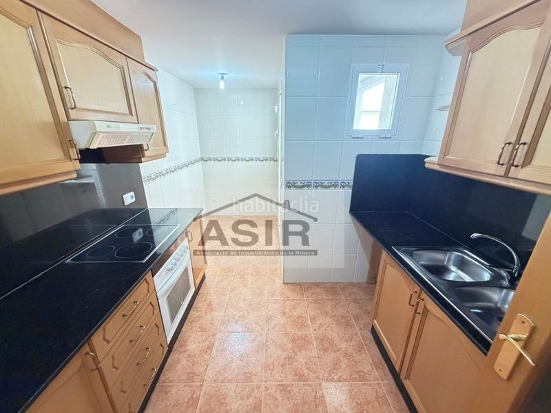 Foto 60bc1484-453d-4119-801d-1ed035b4782b. Pis amb aparcament a Algemesí