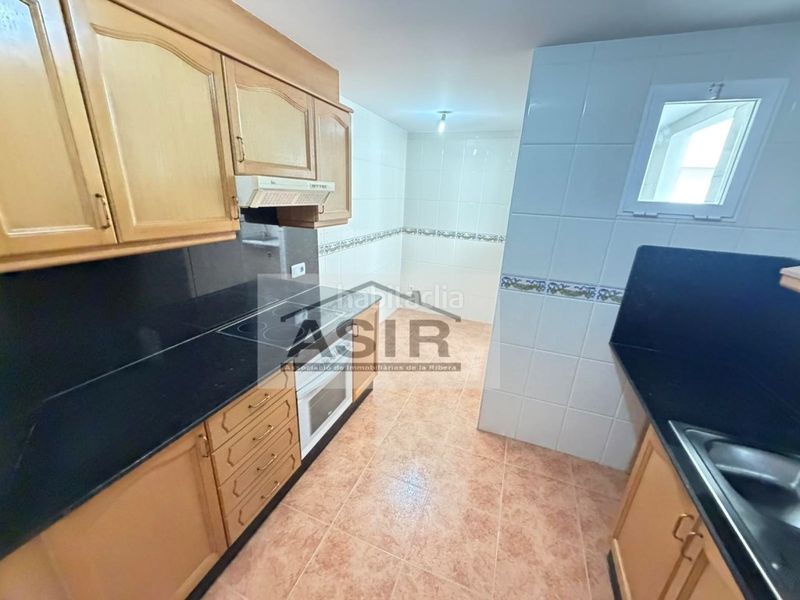 Foto b5084775-56b3-4f85-9852-d1d0ac78fbd9. Pis amb aparcament a Algemesí