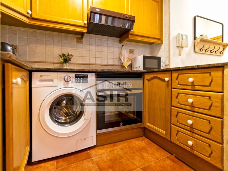 Foto 32dad5b2-ee78-4d71-964d-f39b535ef68f. Estudi a Xàtiva