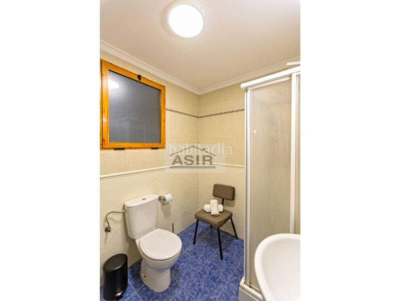 Foto 49305dba-f68c-4115-8f78-6090558c9deb. Estudi a Xàtiva