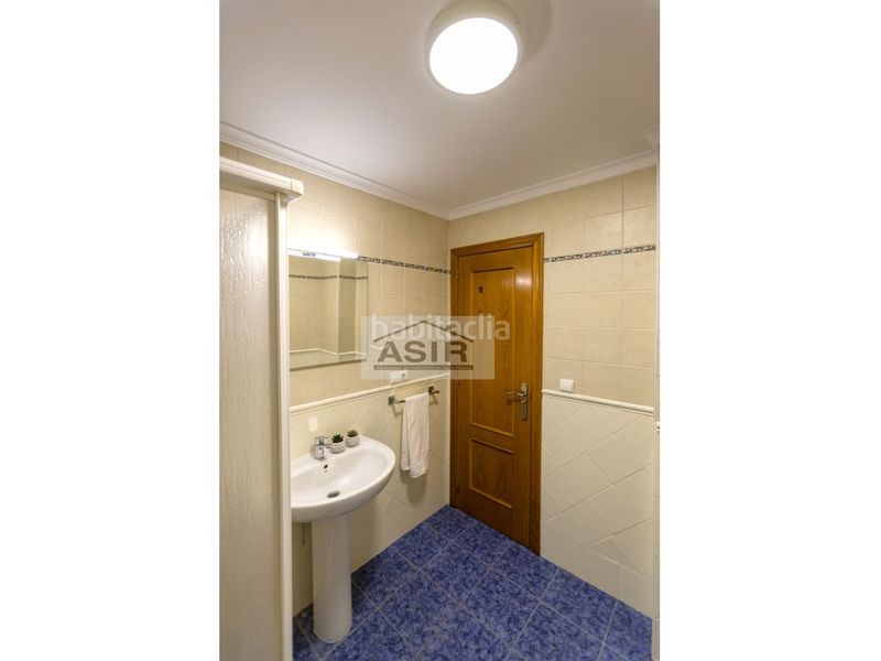 Foto 7900e7f9-d3c8-42d8-9919-1438d72a0a85. Estudi a Xàtiva