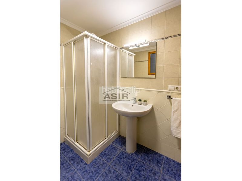 Foto c181510d-f5c3-4b97-9abd-d6ae8b2ad22e. Estudi a Xàtiva