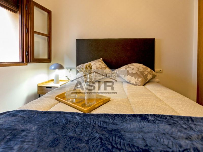 Foto c4b3f1c4-1cb0-43f8-8eed-76fe04d3f47b. Estudi a Xàtiva