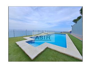 Casa  Calle nevers. Casa 4 habitaciones venta cullera