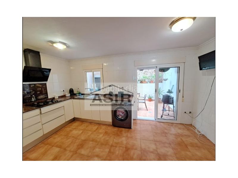 Foto 07877381-bdd4-484d-9178-599b20b74fc6. Casa amb aparcament piscina a El Faro Cullera