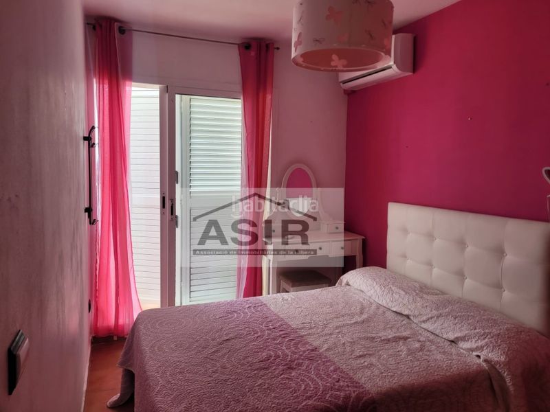 Foto 80b2c3d6-242d-4bd2-996e-b11592069bbe. Casa amb aparcament piscina a El Faro Cullera