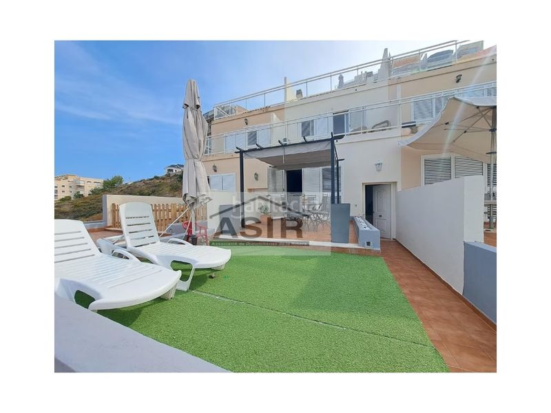 Foto 9de18df3-33dc-4b0c-a236-298532c446a6. Casa amb aparcament piscina a El Faro Cullera