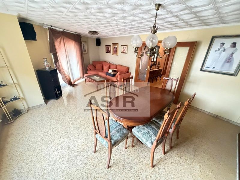 Foto 8cd46795-4877-4feb-8678-648a6aa8856c. Pis a Albuixarres Alzira