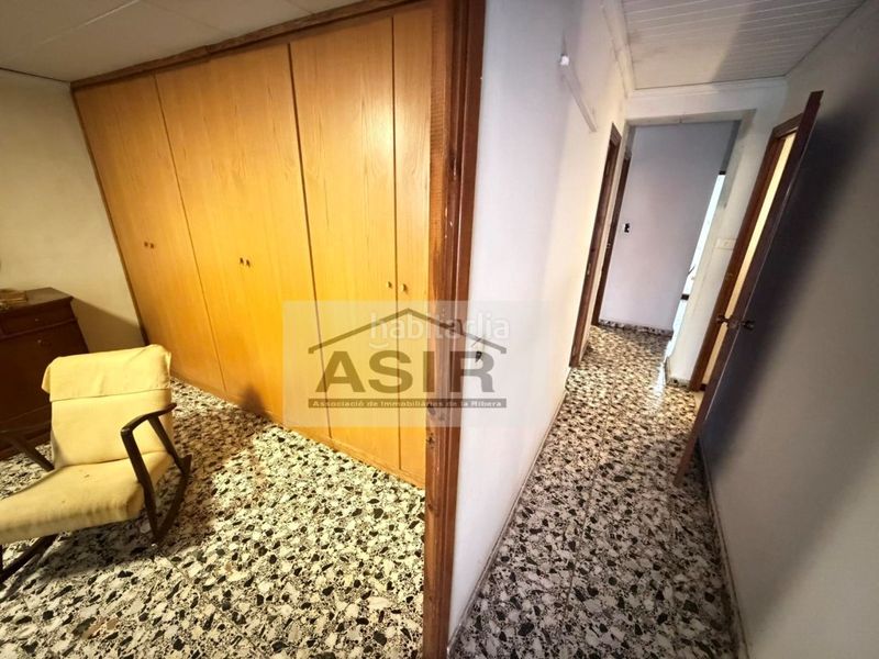 Foto 7f28cc98-3627-44aa-8a58-762446676192. Casa a Centre Alzira