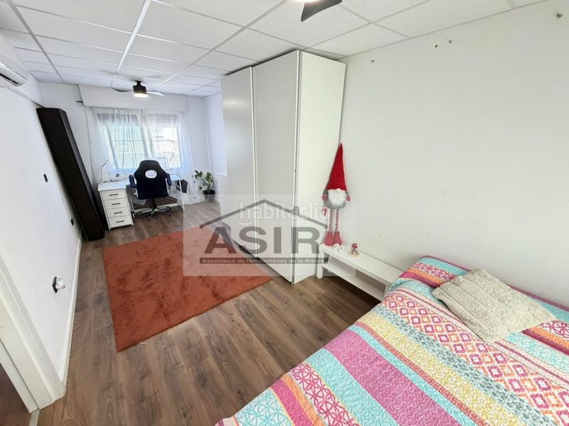 Foto baa38765-7c76-40ae-b48e-e44c7acec2b2. Casa a Polinyà de Xúquer