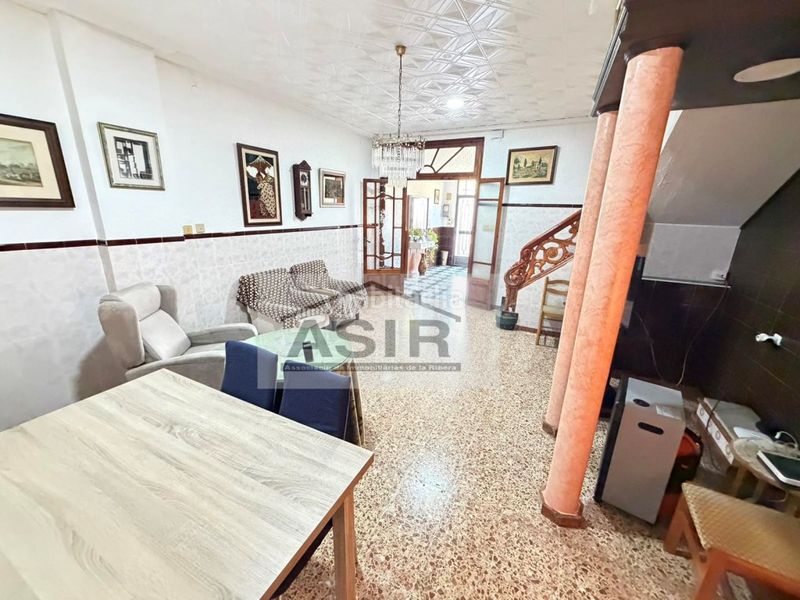 Foto 2ae48997-7362-4b8c-a8a4-30fb3ae26760. Casa  5 habitaciones venta en Alquenència - Venècia Alzira