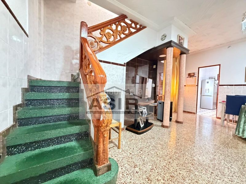 Foto 5b7dbd6a-ce0b-4ed2-b383-1c6957c97677. Casa  5 habitaciones venta en Alquenència - Venècia Alzira
