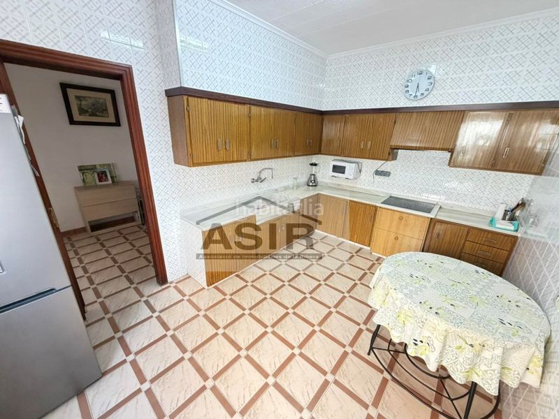 Foto 8df55289-a9db-4adb-a605-026fb242b18b. Casa  5 habitaciones venta en Alquenència - Venècia Alzira
