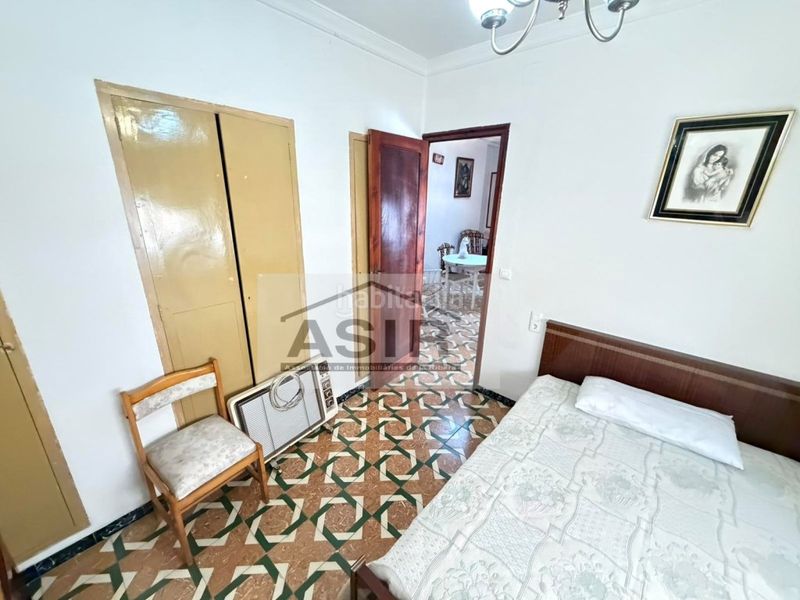 Foto a2f6d7dd-8839-40bf-aa0e-28520d6a2801. Casa  5 habitaciones venta en Alquenència - Venècia Alzira
