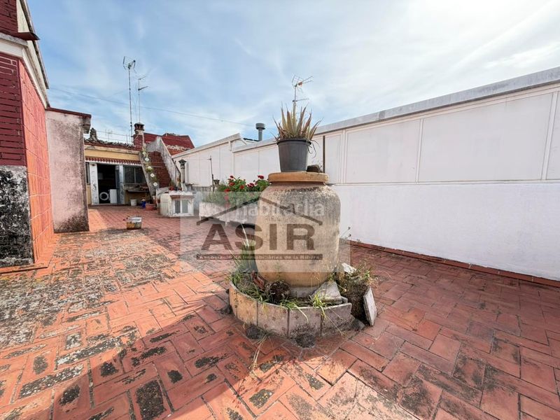 Foto b4e4a51c-dbdc-4c5e-ba00-e7106b0fbf5d. Casa  5 habitaciones venta en Alquenència - Venècia Alzira