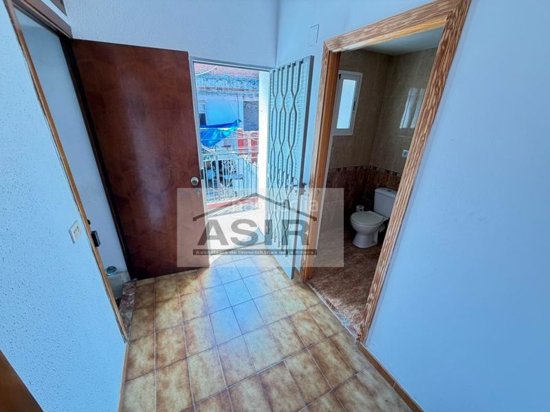Foto 0295035b-e328-49b4-a939-c3bbe895e7b6. Casa amb aparcament a Alquerieta Alzira