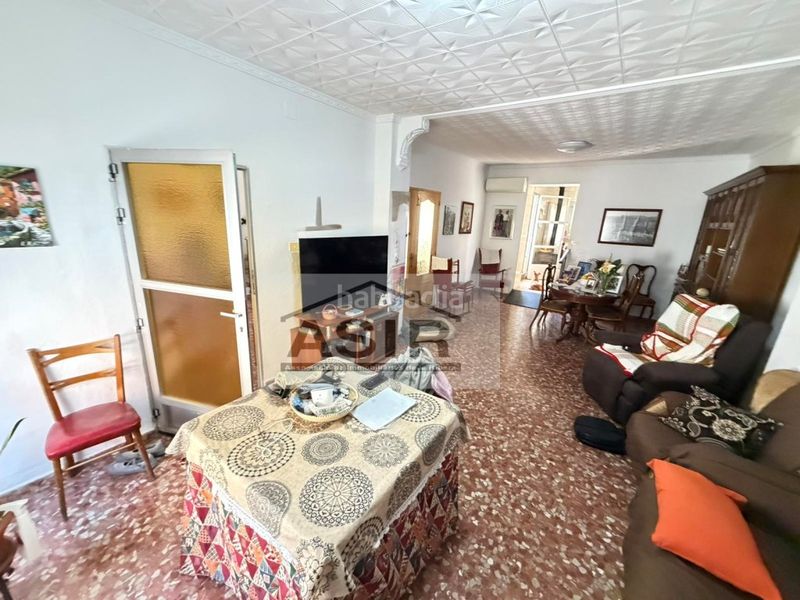 Foto 12634254-e397-4d17-bf34-f9a62a7846f1. Casa amb aparcament a Alquerieta Alzira