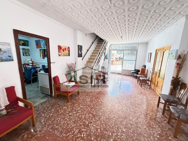 Foto 8ee776af-aa92-4b74-9f58-fa71f6a31b19. Casa amb aparcament a Alquerieta Alzira